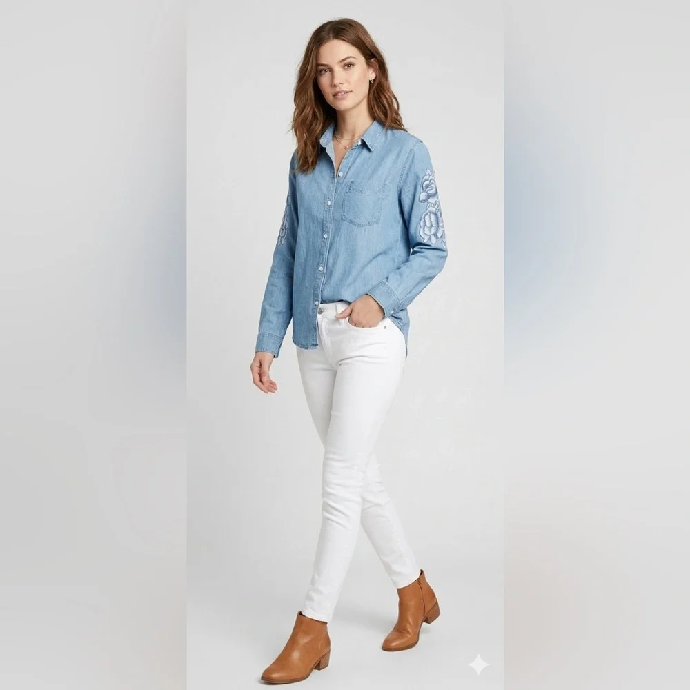Rails Blue Denim‎ Shirt Floral Chambray Floral Embroidered Blouse Rose Appliqué
